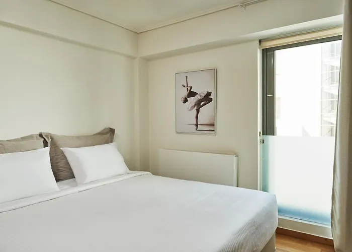Contemporary & Comfy Apt Next To Acropolis Museum